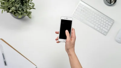 Як зменшити знос батареї iPhone: в Apple розповіли про простий трюк