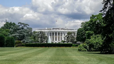 Дональд Трамп продолжает разрушать Белый Дом: на этот раз пострадал мемориал, посвященный Жаклин Кеннеди