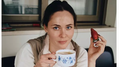 Юлія Саніна показала рідкісне фото з чоловіком і похизувалася талантами сина - як пройшов січень