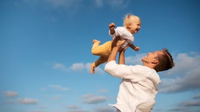 Ці знаки зодіаку вміють бути найкращими батьками