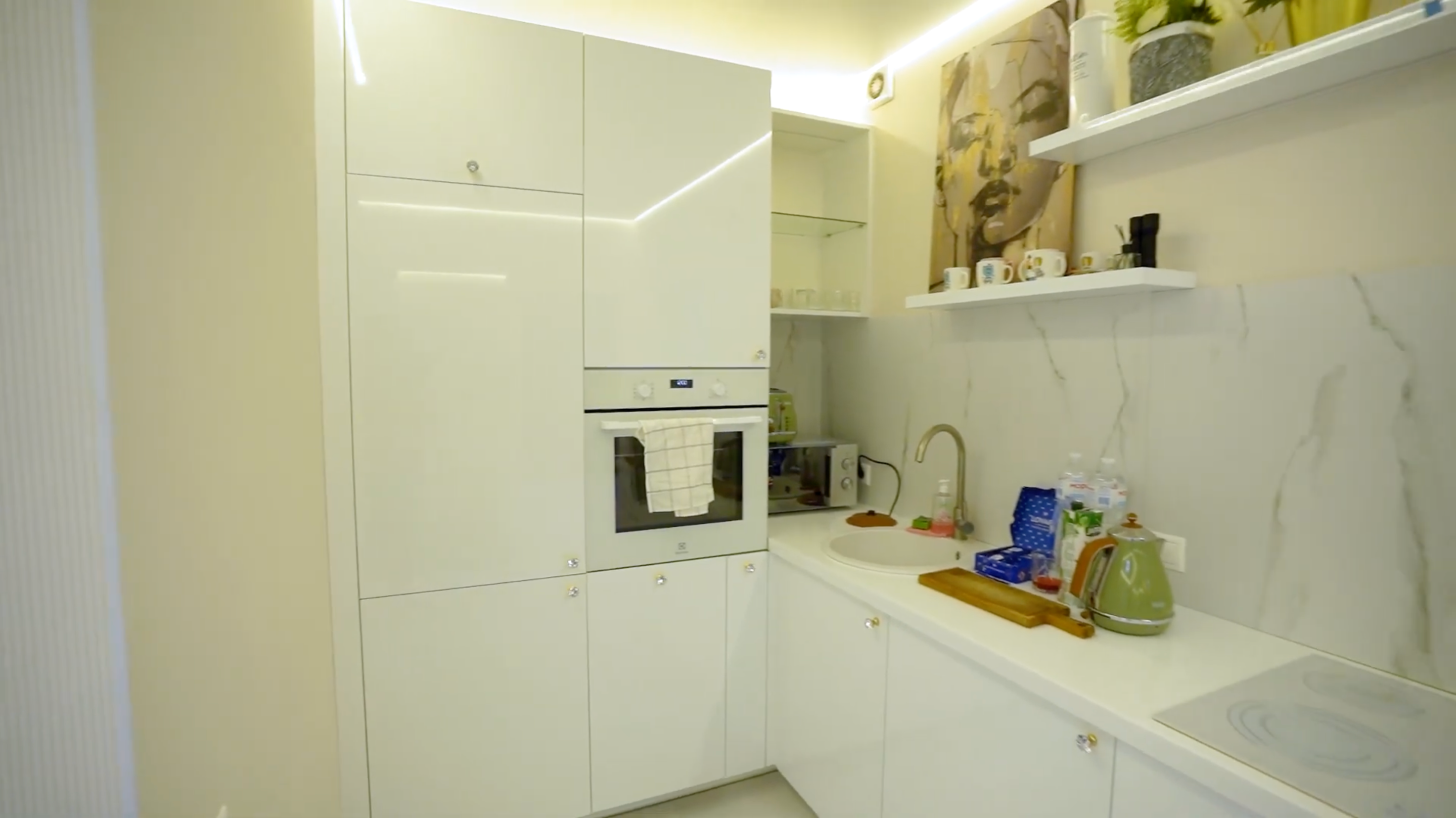 Після голлівудського шику в найдорожчий ЖК Києва: як живе в столиці фіналістка Нацвідбору-2026 Valeriya Force - 822967 Після голлівудського шику в найдорожчий ЖК Києва: як живе в столиці фіналістка Нацвідбору-2026 Valeriya Force - фото 822967