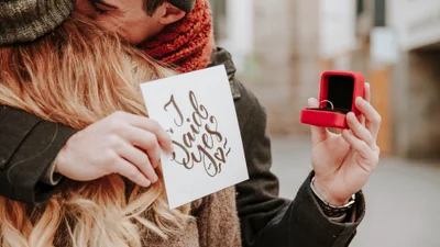 Пропозиція на День Валентина: чому це водночас і геніально, і крінжово