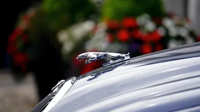 Jaguar начнет производить бюджетные автомобили