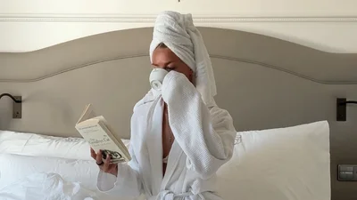 5 ошибок во время мытья волос, из-за которых кожа головы становится жирной, а кончики – сухими