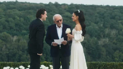 Батько Ніколи Пельц вперше за час конфлікту у родині Бекхемів порушив мовчання