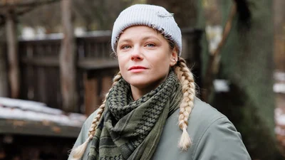 Успех после отказов, любимый в ВСУ и дом в оккупации: интересные факты об актрисе Анастасии Пустовит