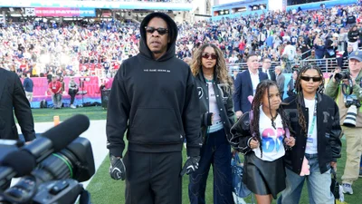 Дочери Бейонсе показались на публике вместе: девочки уже совсем взрослые