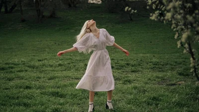 Нові початки та сюрпризи: весняний гороскоп для всіх знаків зодіаку