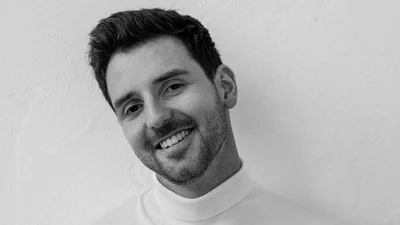 "Акторство – це не романтика": Павло Текучев – про кіно під час війни, фільм "Вічник" та справжню ціну успіху