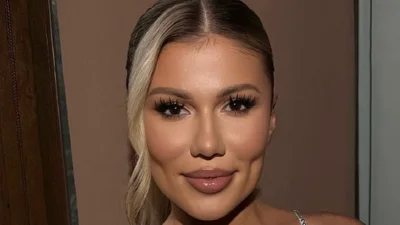 Алена Омаргалиева удивила мамой-копией: красавицы спели вместе, и это снова будет хит – видео