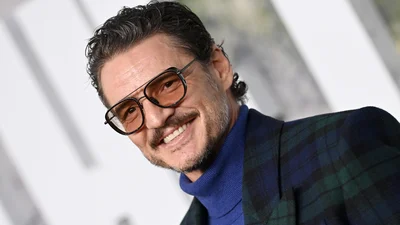 Педро Паскаль пішов на побачення з хлопцем: тримались за руки і дивились "Буремний перевал"