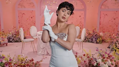 Lida Lee у 17 років змушували видалити ребра задля трендової фігури і карʼєри