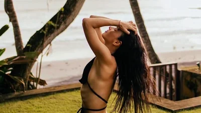 Мамасіта: Інна Мірошниченко в бікіні влаштувала фотосесію своїм сідницям і не тільки – неочікувано розкуті кадри