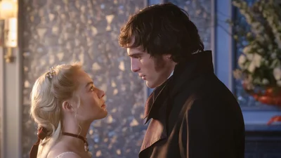 "Особливо складно, де я зверху": Джейкоб Елорді – про "гарячі" сцени з Марго Роббі в "Буремному перевалі"