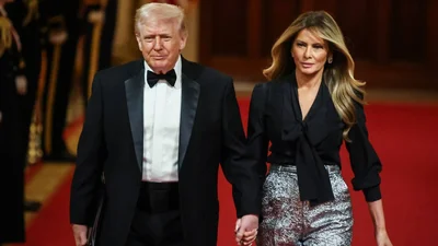 Металлические штаны за 2000$: Мелания Трамп удивила выбором наряда на элитном ужине в Белом доме