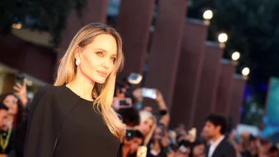 Анджеліна Джолі в Instagram нагадала світу про Україну - акторка опублікувала статистику, від якої холоне кров
