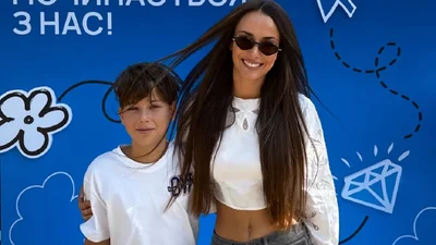 Ксения Мишина резко ответила на вопрос, трудно ли ей самой воспитывать сына