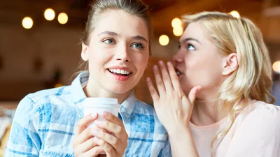 Плітки про начальника дуже покращують атмосферу в офісі - дослідження