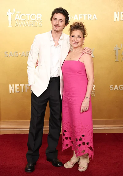 Тімоті Шаламе разом із мамою - фото 836808