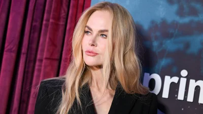 Свободная и роскошная: Николь Кидман в прозрачной юбке сияла на зло бывшему