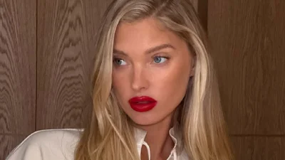 Эльза Хоск показала идеальный весенний макияж для блондинок: выразительные ресницы и красная помада