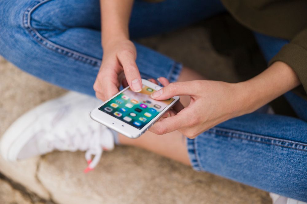 Google Play будет предупреждать о приложениях, которые быстро разряжают батарею смартфона - 839476 Google Play будет предупреждать о приложениях, которые быстро разряжают батарею смартфона - фото 839476