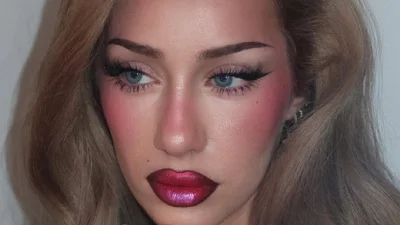 Губы с металлическим эффектом - самый горячий тренд весны