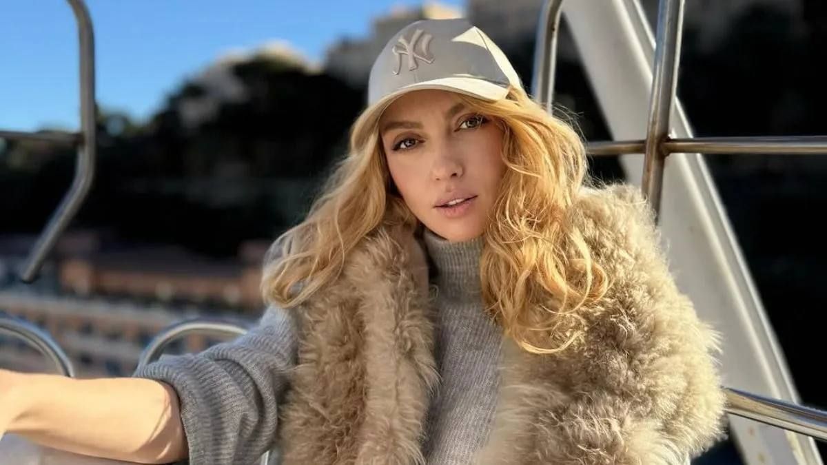 В Олі Поякової вкрали гроші - 840731 У Оли Пояковой украли деньги - фото 840731