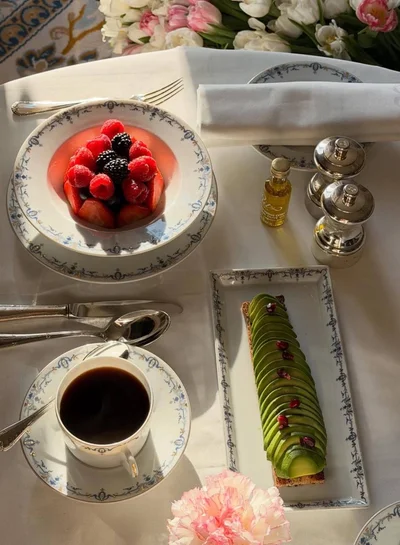 Сніданок в Парижі - фото 840837