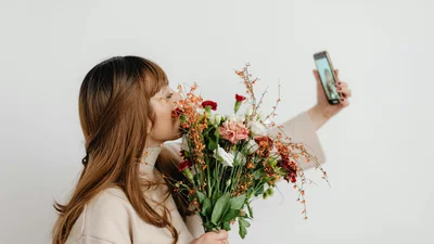 Найкращі сучасні привітання з іменинами Юлії та картинки на будь-який смак