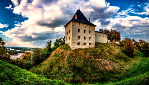 Галицький замок в Івано-Франківській області - фото 842471