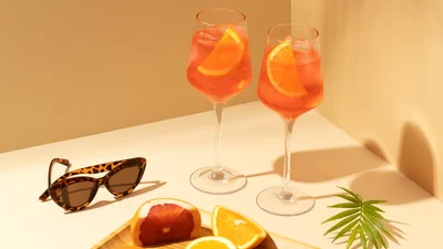 Безалкогольный Апероль Шприц с секретным ингредиентом: ярко вызываем теплую погоду