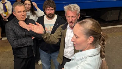 Наш козак: тричі лауреат Оскара Шон Пенн – вже в Україні