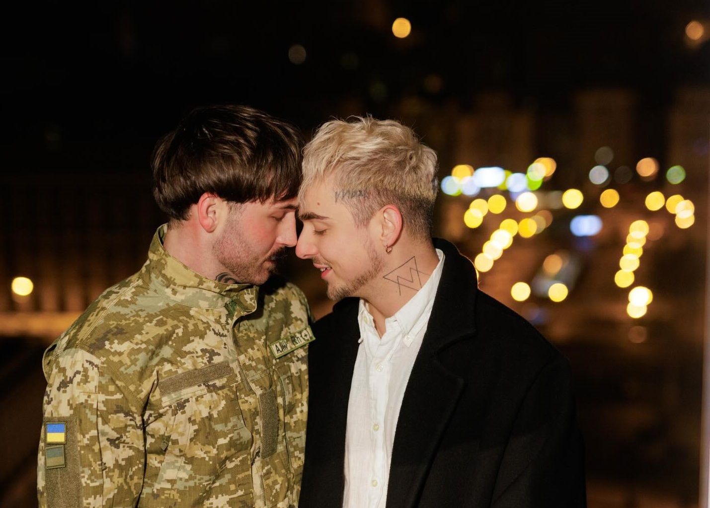 MELOVIN поделился деталями разрыва с женихом: поддерживают ли бывшие связь - фото 842845