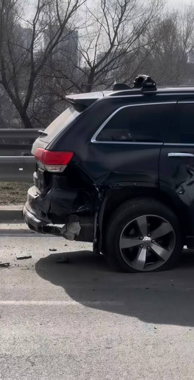 понівичена автівка Джеджули внаслідок ДТП - фото - фото 844279