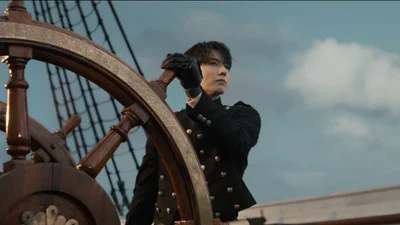 Таню Муіньо зняла кліп для BTS із зіркою серіалу "Рівердейл"