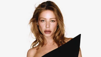 Тіна Кароль стає ще гарячішою: співачка показалася в бюстгальтері з гострими чашечками та у прозорій спідниці