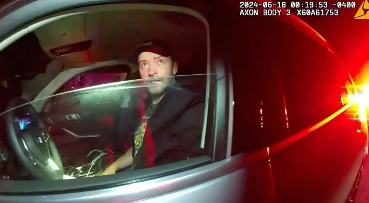 Видео с арестом пьяного Тимберлейка попало в сеть: как отреагировала его жена Джессика Бил - 845760 Видео с арестом пьяного Тимберлейка попало в сеть: как отреагировала его жена Джессика Бил - фото 845760