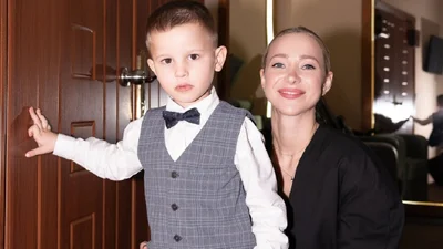 Безмежна любов: дружина Віктора Павліка показала зворушливий кадр чоловіка з сином