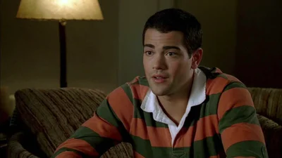 Неприятная тайна "Отчаянных домохозяек": вот почему выгнали садовника Джона – он до сих пор общается с Габи