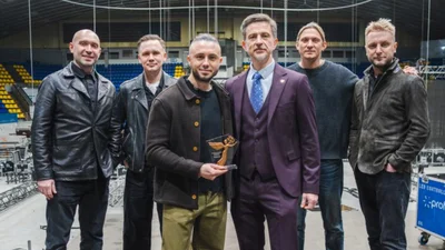 "Без Обмежень", MONATIK та "Антитіла": хто отримав перші статуетки спеціальної нагороди YUNA