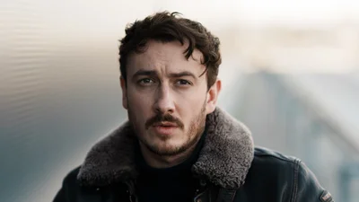 Ivan NAVI вмикає швидкість на максимум: новий сингл та кліп "Бензин"