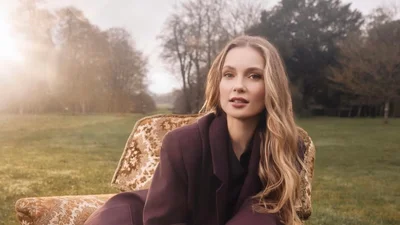 Зірка "Бріджетронів" в образі українського бренду за 52 тисячі наробила галасу – фото