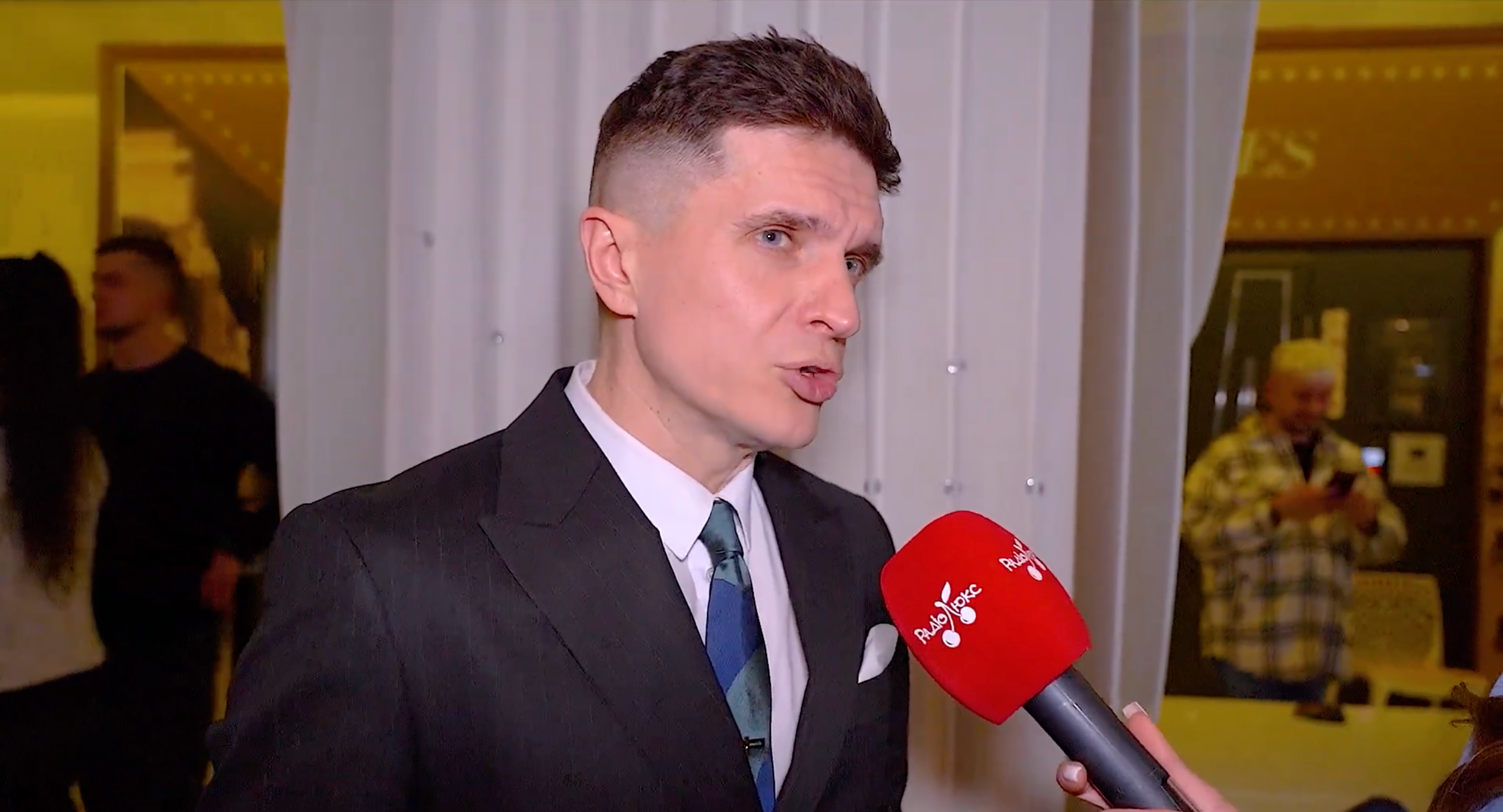 Как худеют украинские звезды: минус 10 кг, диеты с куркумой, уколы и опасные группы из ВКонтакте - фото 847957