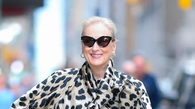 Меріл Стріп прогулялась Нью-Йорком у леопарді - і це найрозкішніше, що ти побачиш сьогодні