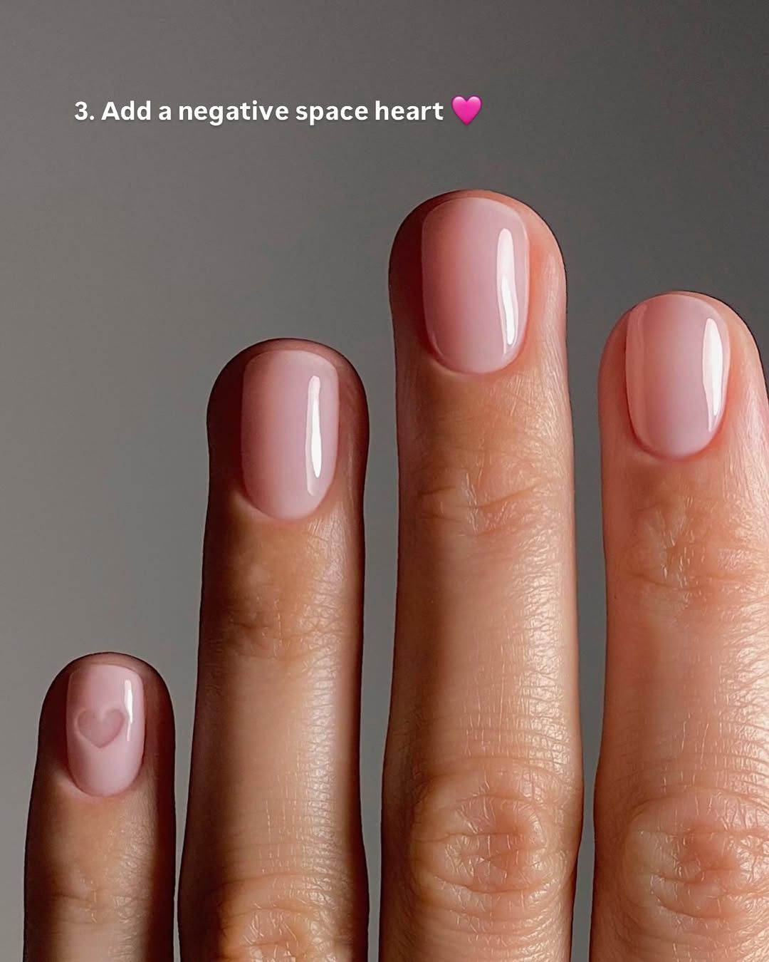 Оновлюємо нюд: 5 ідей манікюру з ефектом 'soap nails' і делікатними цятками - 849425 Оновлюємо нюд: 5 ідей манікюру з ефектом 'soap nails' і делікатними цятками - фото 849425