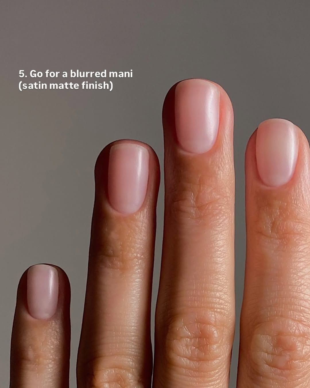 Оновлюємо нюд: 5 ідей манікюру з ефектом 'soap nails' і делікатними цятками - 849426 Оновлюємо нюд: 5 ідей манікюру з ефектом 'soap nails' і делікатними цятками - фото 849426