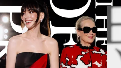 Енн Гетевей повертає легендарний чубчик із "Диявол носить Prada 2" - новий б’юті-тренд весни