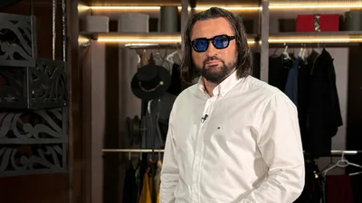 Женя Фешак вразив мережу новим образом: шанувальники порівнюють його з Акваменом