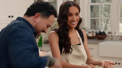 Попытка "спасти лицо": Меган Маркл сделала особый презент известному актеру